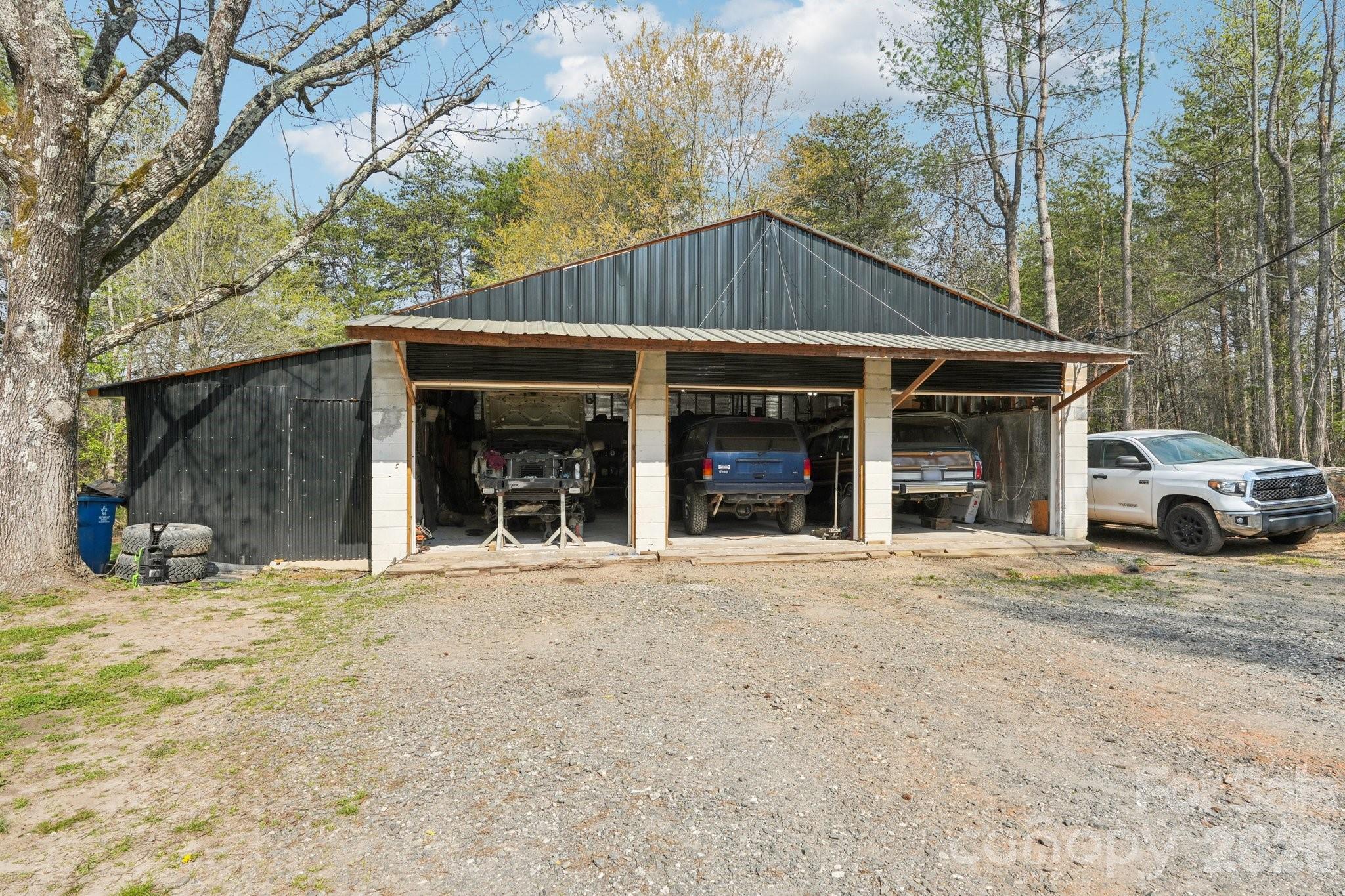 4531 Springs Road Conover, NC 28613 - Photo 29 of 35