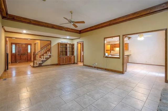 $630,000 | 4417 West 130th Street, Leawood, KS 66209