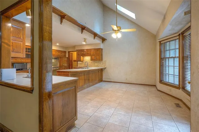 $630,000 | 4417 West 130th Street, Leawood, KS 66209