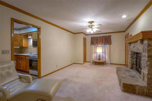 $630,000 | 4417 West 130th Street, Leawood, KS 66209