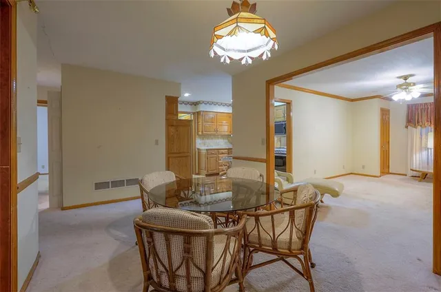 $630,000 | 4417 West 130th Street, Leawood, KS 66209