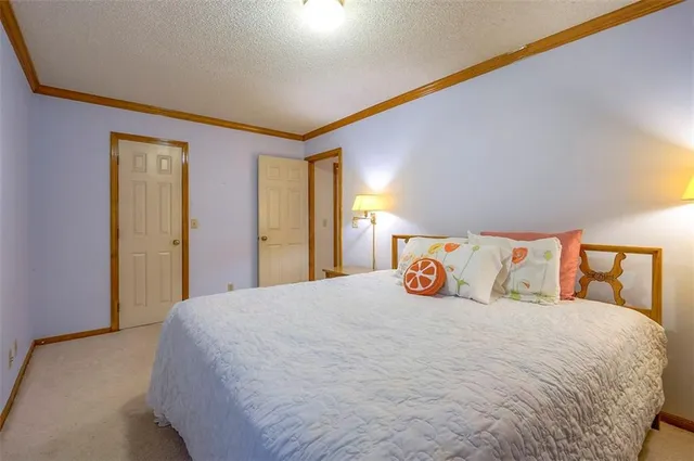 $630,000 | 4417 West 130th Street, Leawood, KS 66209