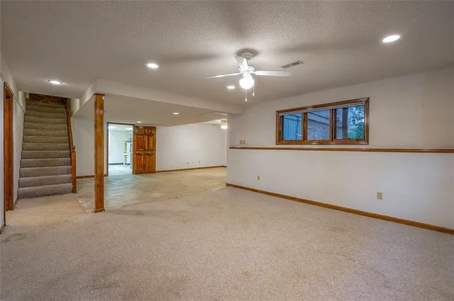 $630,000 | 4417 West 130th Street, Leawood, KS 66209