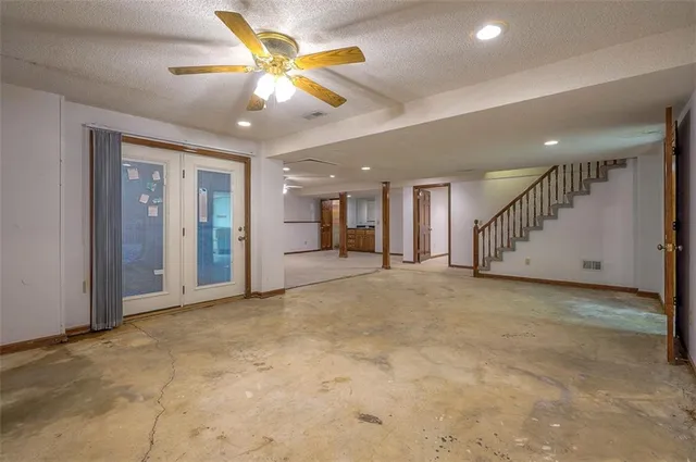 $630,000 | 4417 West 130th Street, Leawood, KS 66209