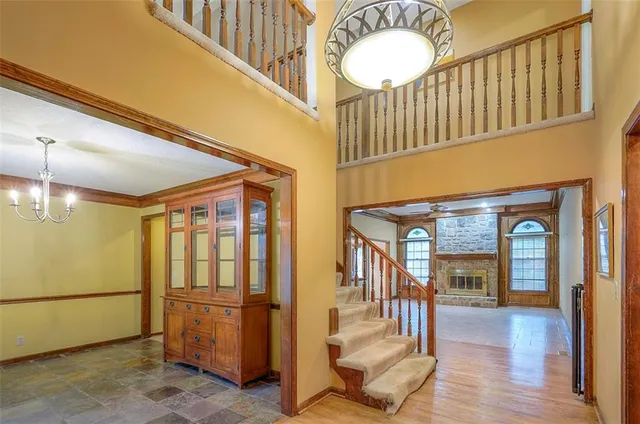 $630,000 | 4417 West 130th Street, Leawood, KS 66209