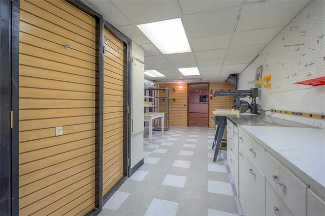 $630,000 | 4417 West 130th Street, Leawood, KS 66209