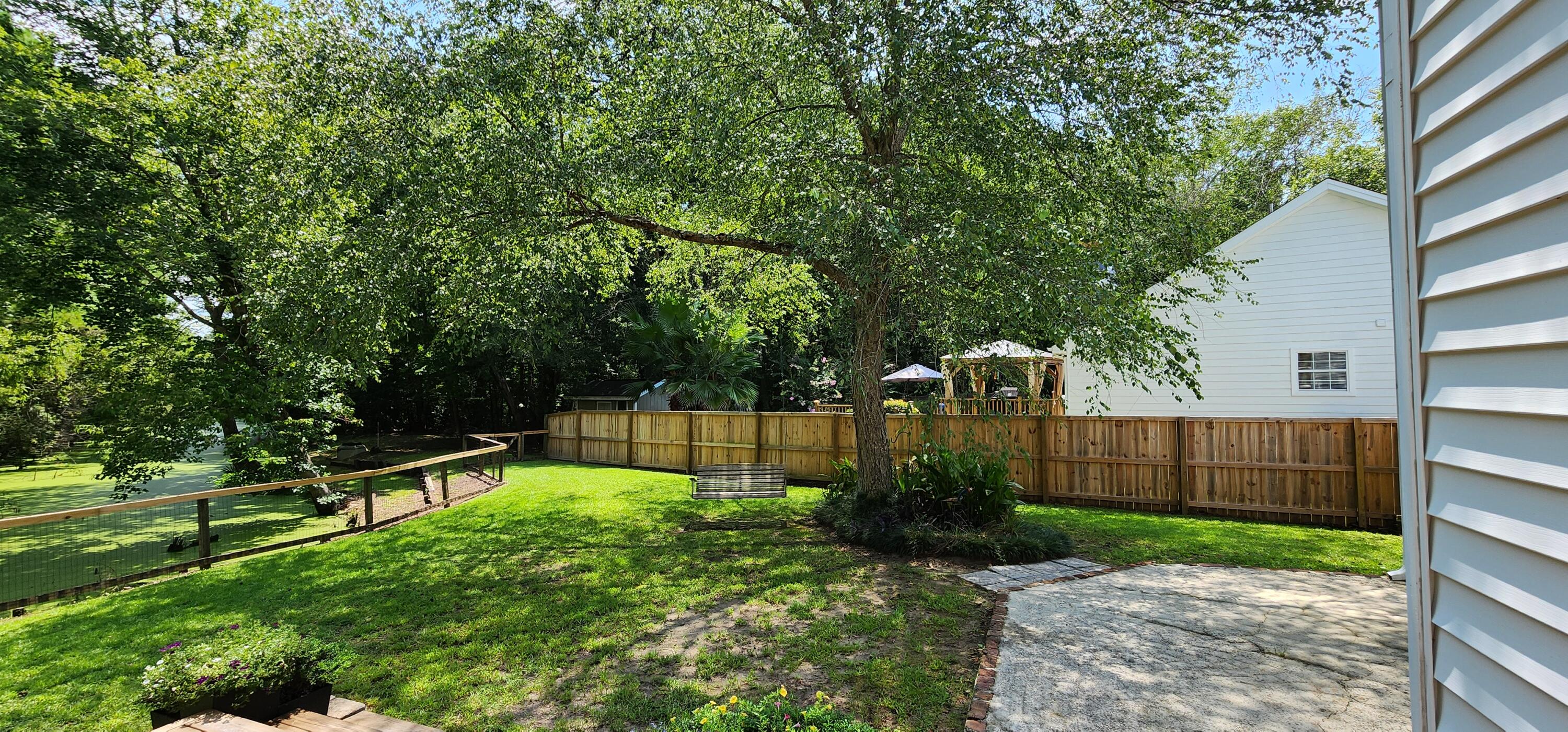 1683 Dotterer's Run Charleston, SC 29414 - Photo 12 of 49 20240728_121111