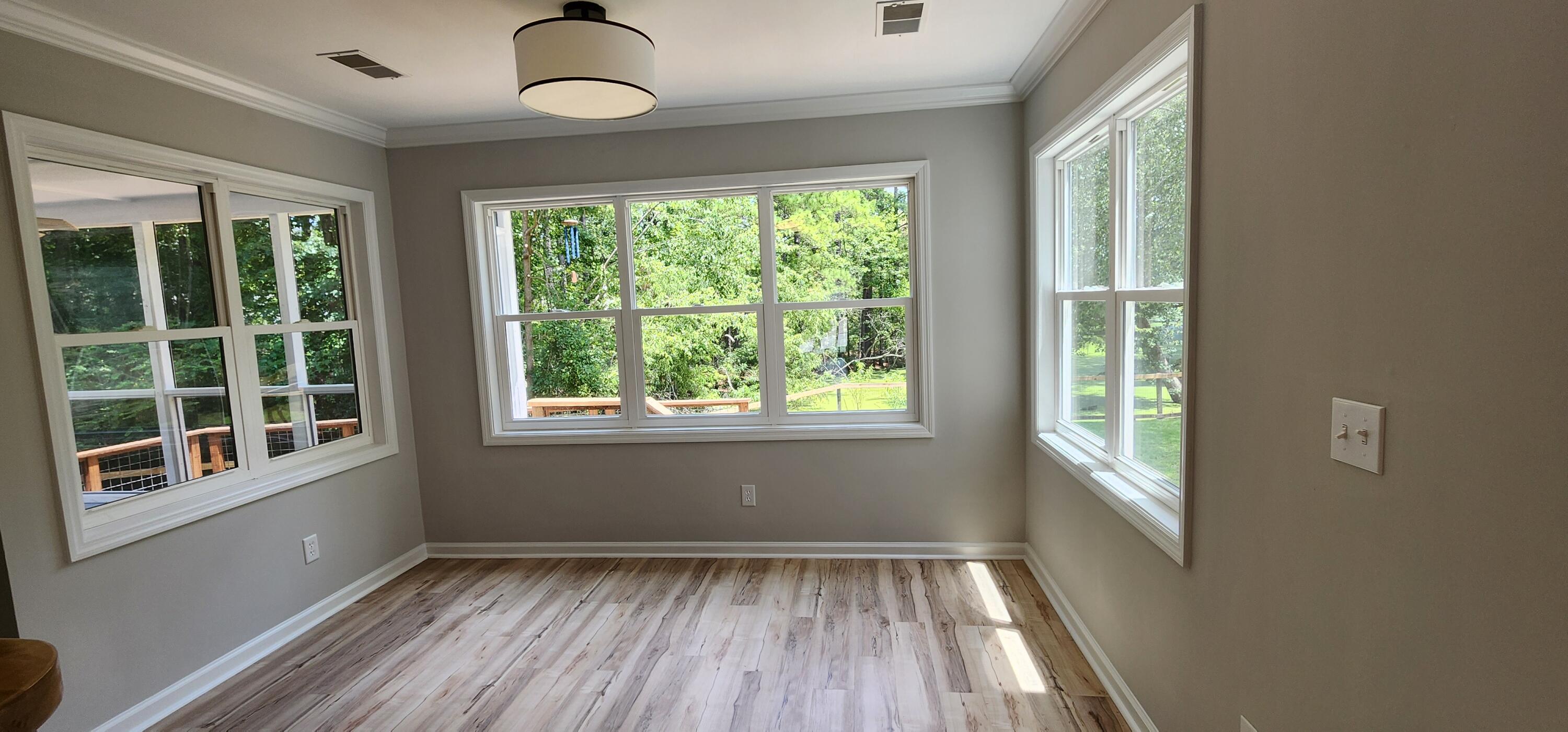 1683 Dotterer's Run Charleston, SC 29414 - Photo 26 of 49 Eat in Kitchen