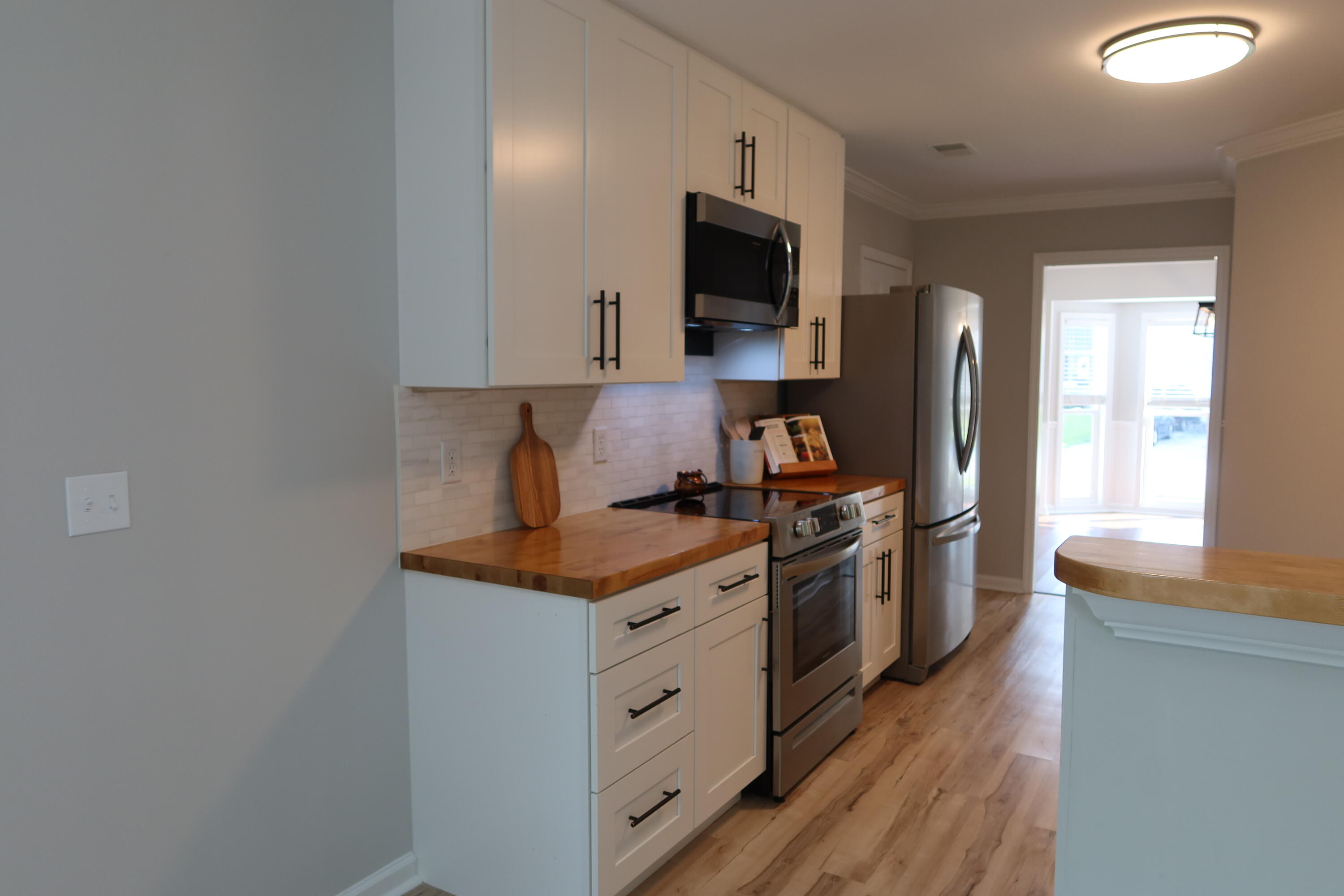 1683 Dotterer's Run Charleston, SC 29414 - Photo 28 of 49 Kitchen