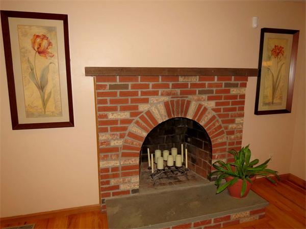 5 Houghton Road Sutton, MA 01590 - Photo 6 of 26 a living room with a fireplace