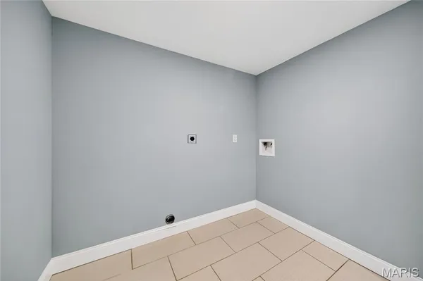 $430,000 | 242 Berlekamp Drive, St. Charles, MO 63303