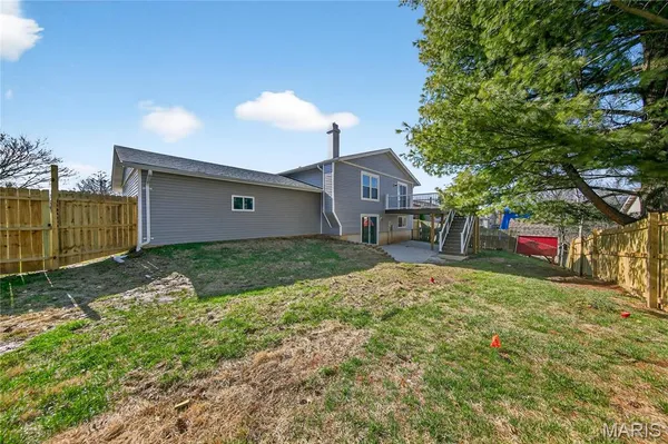$430,000 | 242 Berlekamp Drive, St. Charles, MO 63303