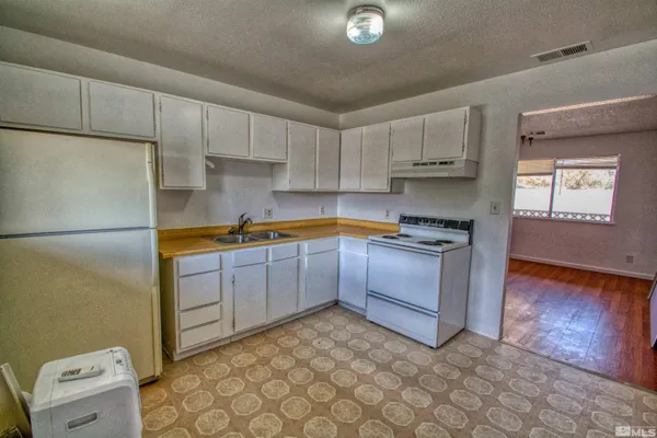 $1,150 | 264 West Park Street, Fallon, NV 89406