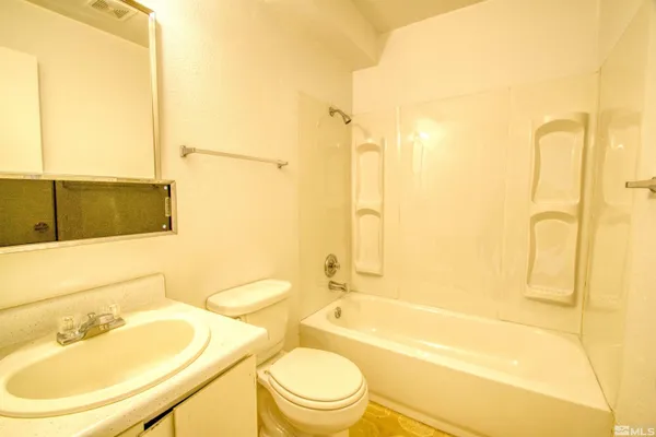 $1,150 | 264 West Park Street, Fallon, NV 89406