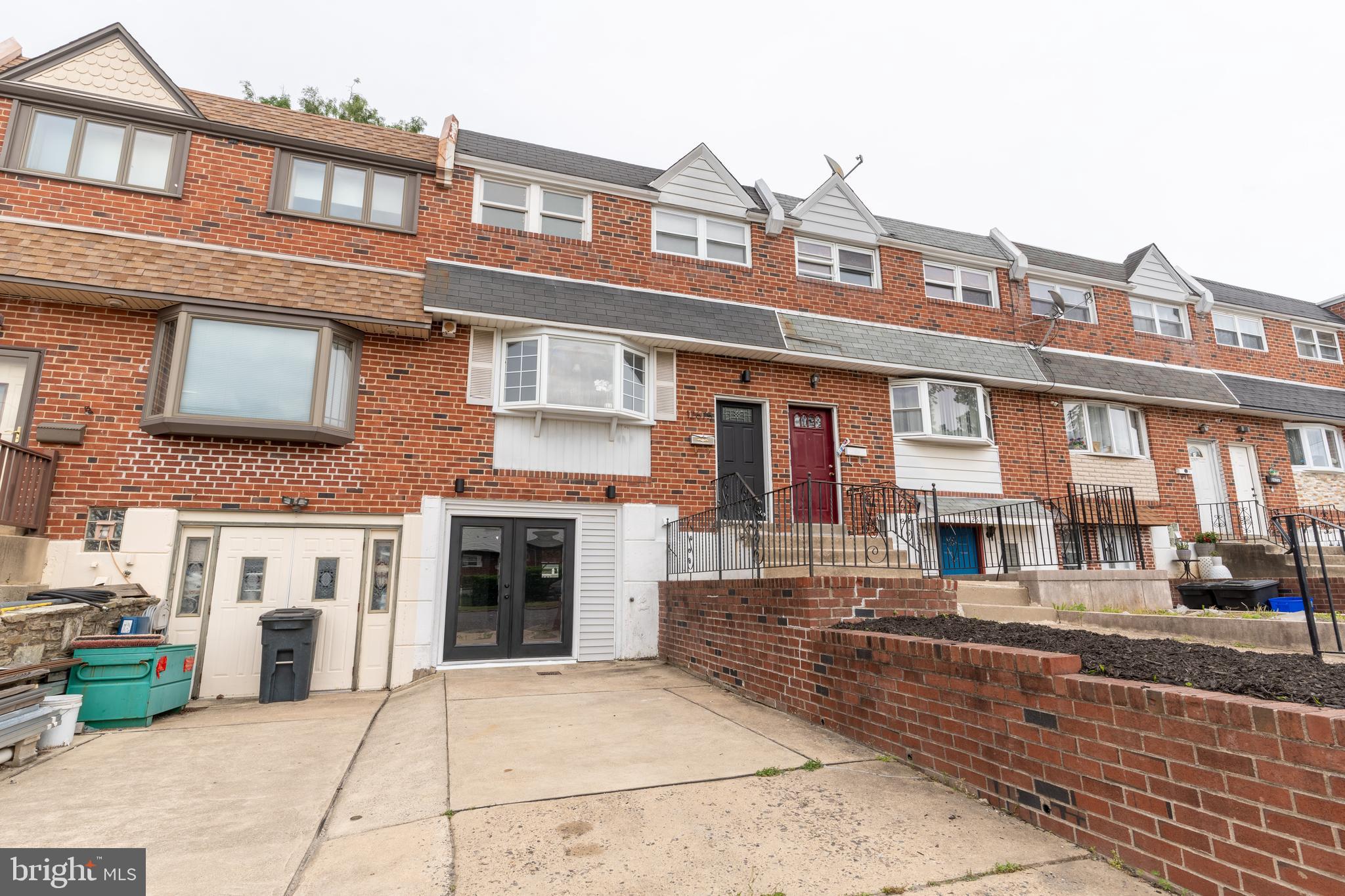 12675 Biscayne Drive Philadelphia, PA 19154 - Photo 3 of 50 a view of a building with many windows