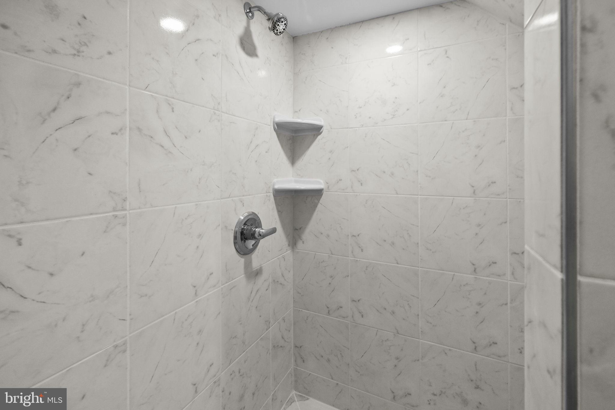 12675 Biscayne Drive Philadelphia, PA 19154 - Photo 48 of 50 a bathroom with a shower
