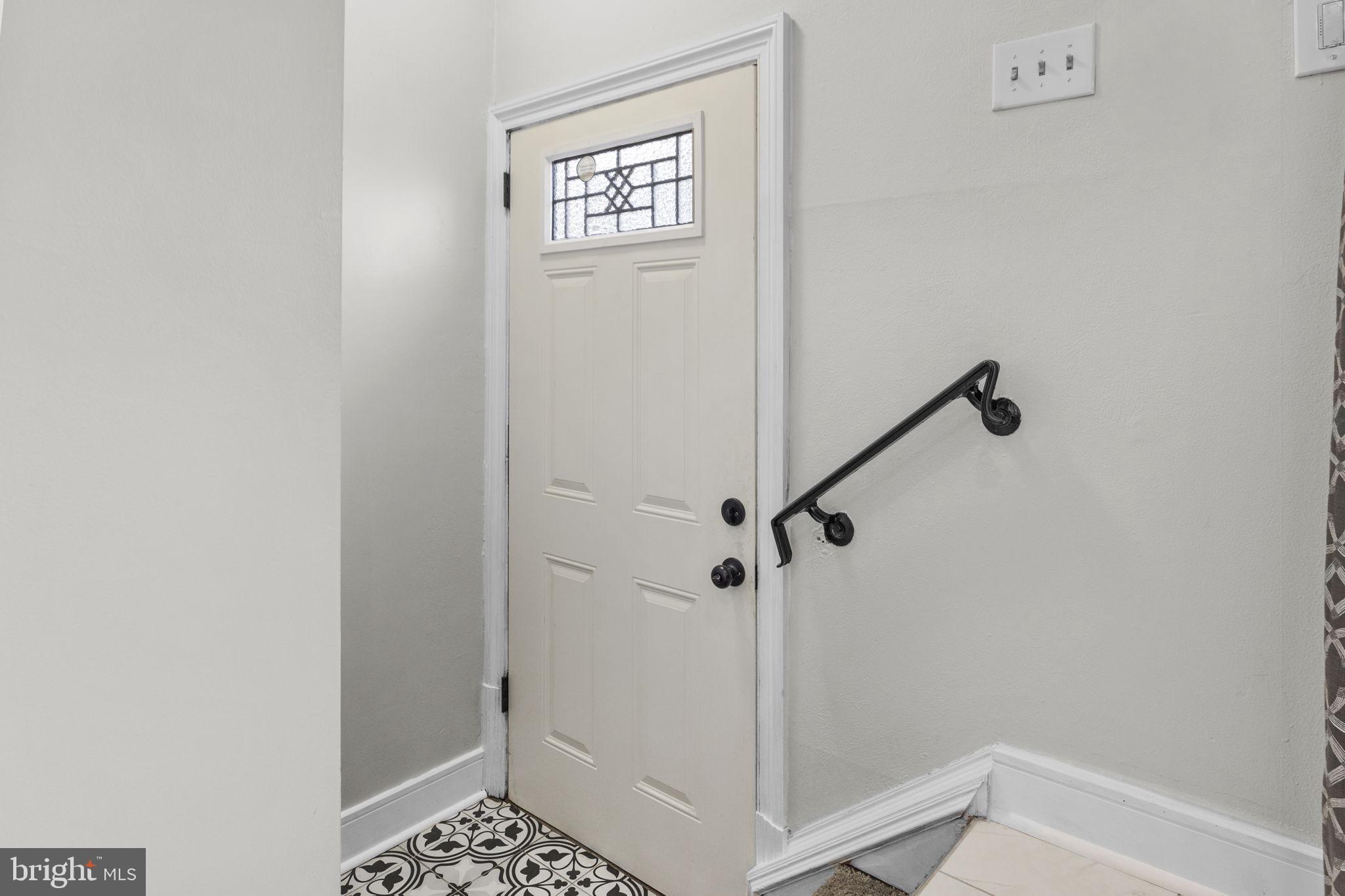 12675 Biscayne Drive Philadelphia, PA 19154 - Photo 5 of 50 a bathroom with a shower