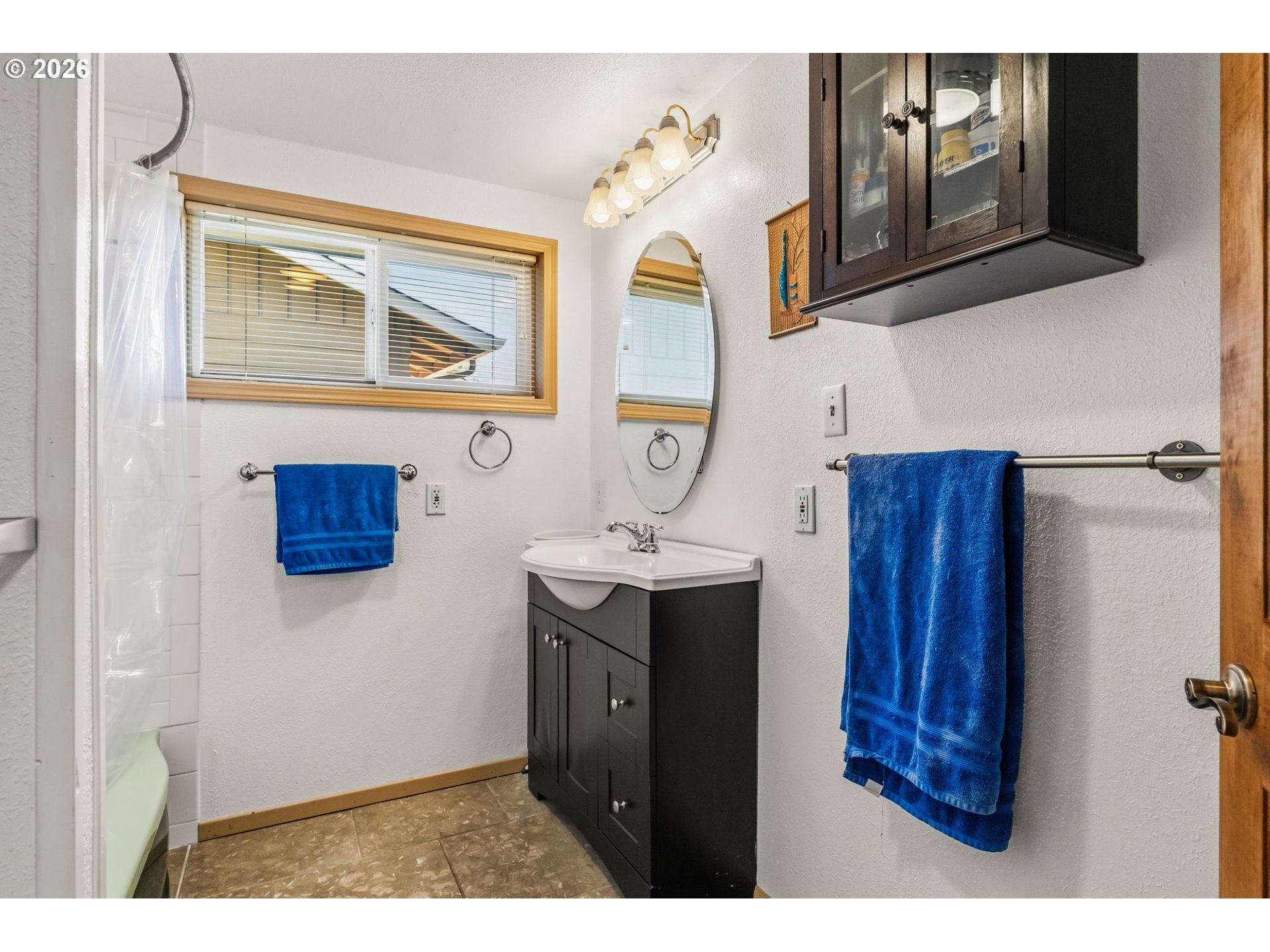 2956 Willakenzie Road Eugene, OR 97401 - Photo 12 of 32