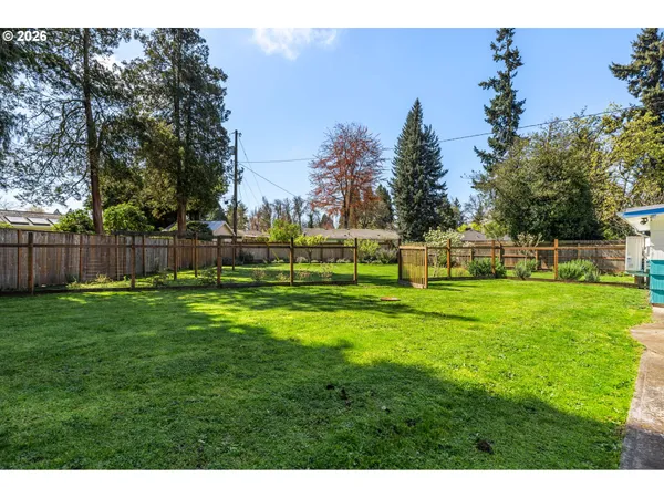 $440,000 | 2956 Willakenzie Road, Eugene, OR 97401