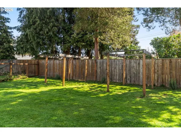 $440,000 | 2956 Willakenzie Road, Eugene, OR 97401