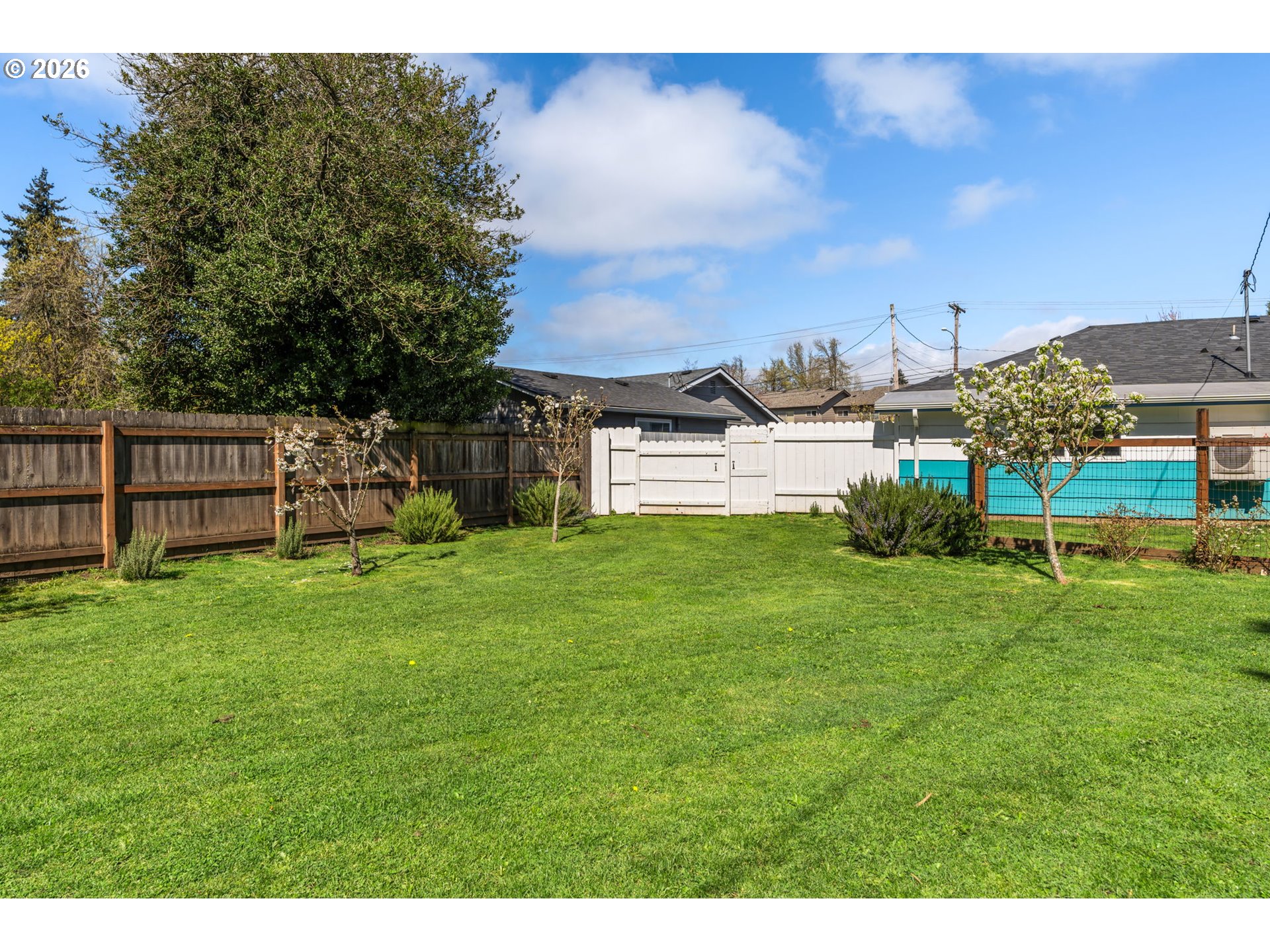 2956 Willakenzie Road Eugene, OR 97401 - Photo 27 of 32