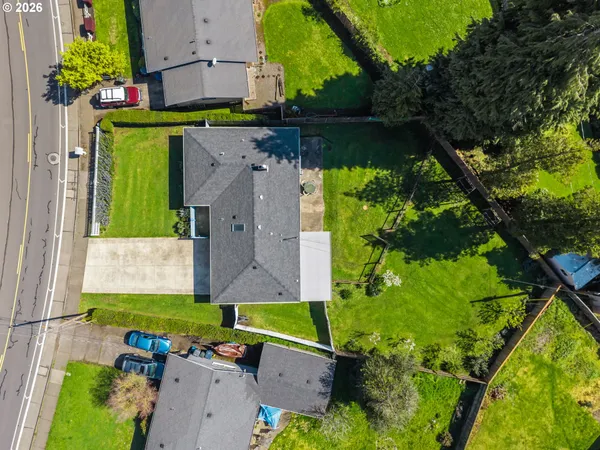 $440,000 | 2956 Willakenzie Road, Eugene, OR 97401