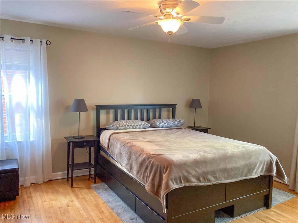 2415 Channing Road Cleveland, OH 44118 - Photo 21 of 28 Second floor bedroom
