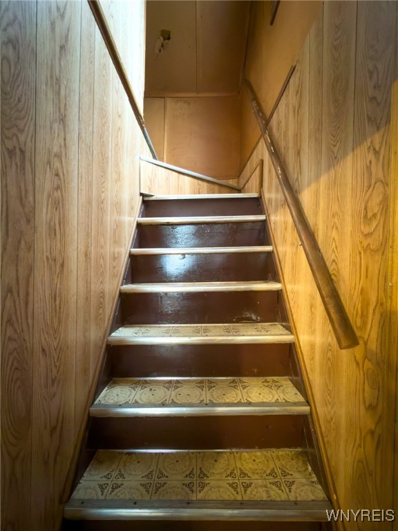 1276 Indian Church Road West Seneca, NY 14224 - Photo 12 of 32 Stairs to 2nd Floor