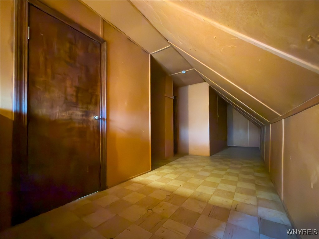 1276 Indian Church Road West Seneca, NY 14224 - Photo 13 of 32 2nd Floor