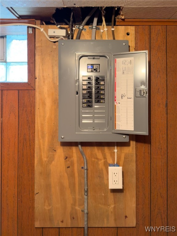 1276 Indian Church Road West Seneca, NY 14224 - Photo 23 of 32