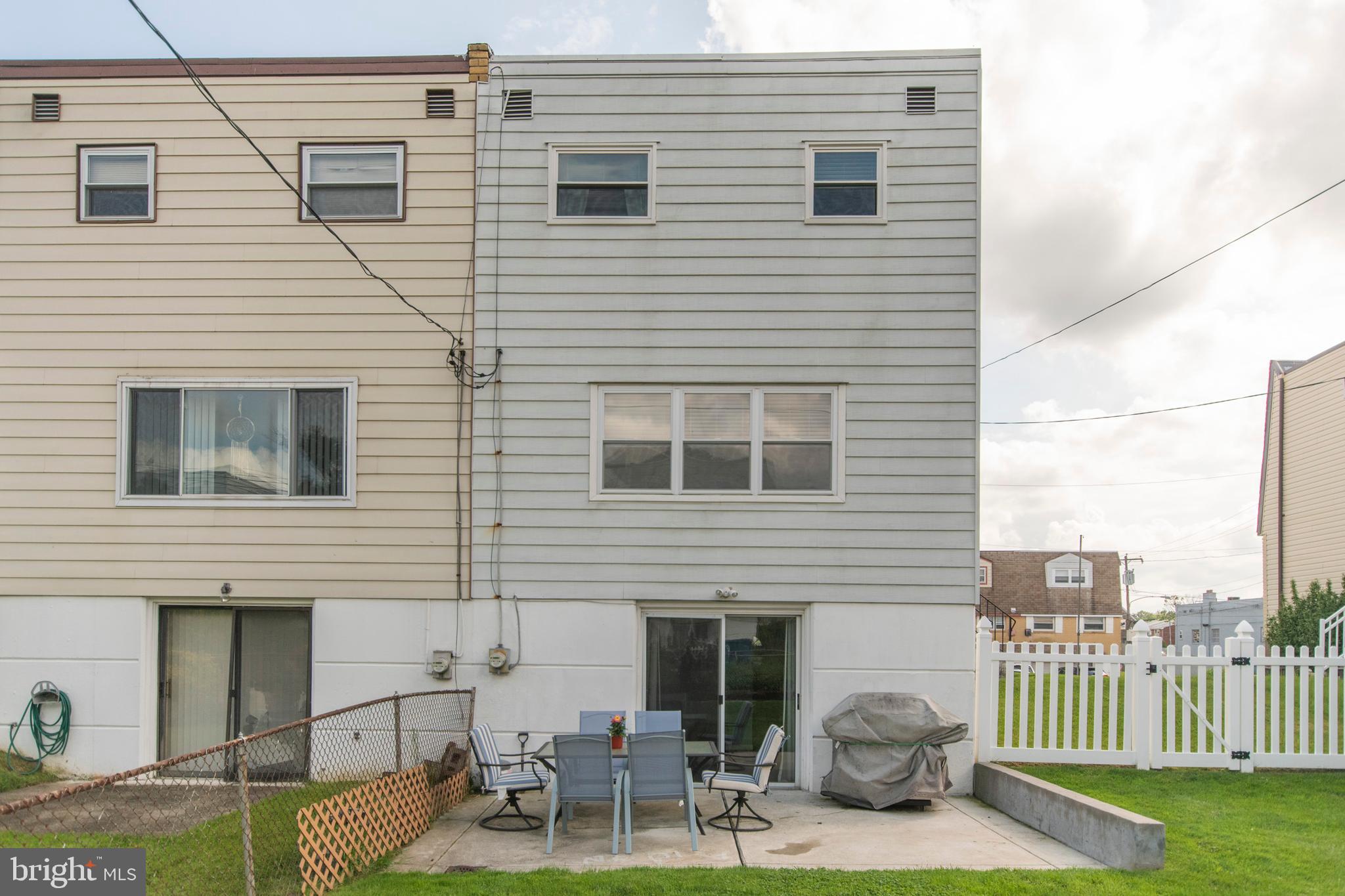 805 Avon Road Philadelphia, PA 19116 - Photo 26 of 30