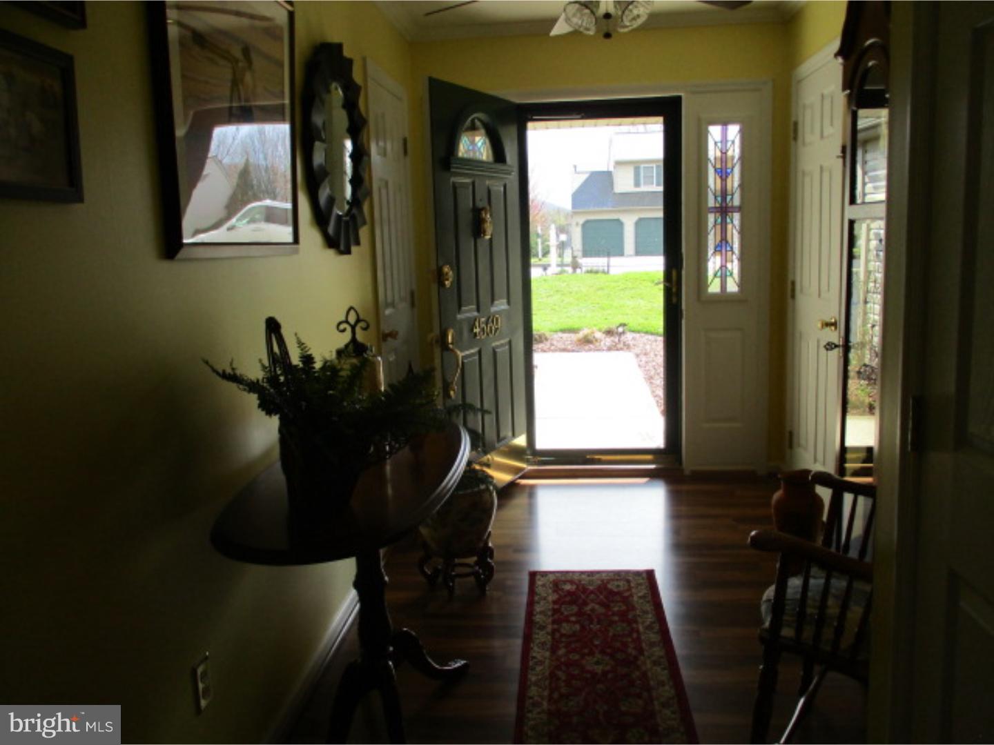 4569 Hillside Road Reading, PA 19606 - Photo 13 of 18 Foyer