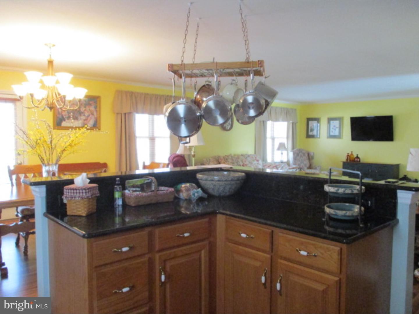 4569 Hillside Road Reading, PA 19606 - Photo 6 of 18 Kitchen
