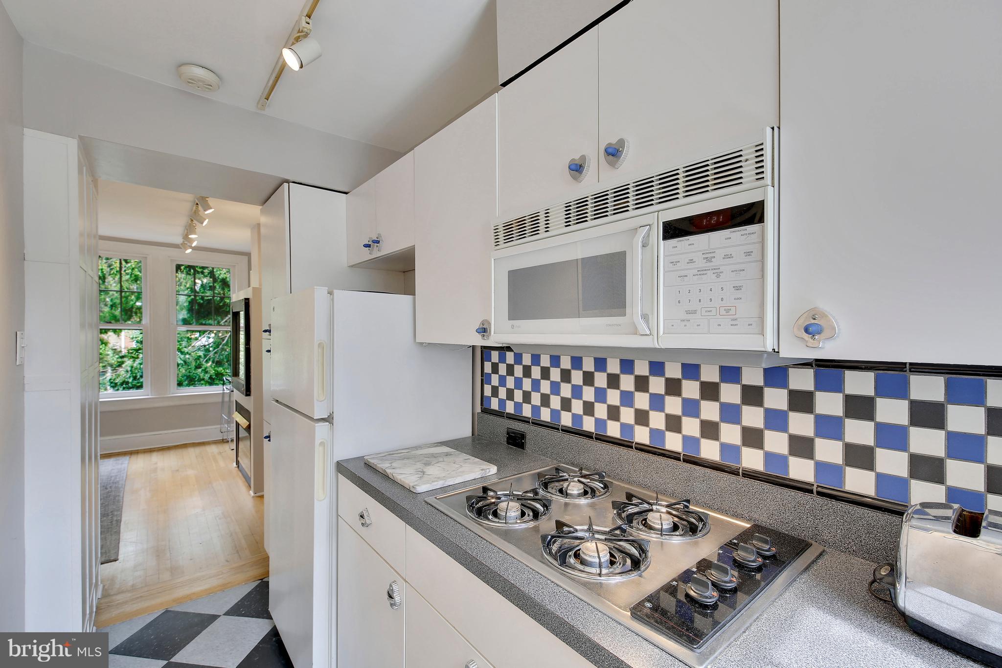 1816 T Street Northwest, Unit 4 Washington, DC 20009 - Photo 12 of 25 Kitchen