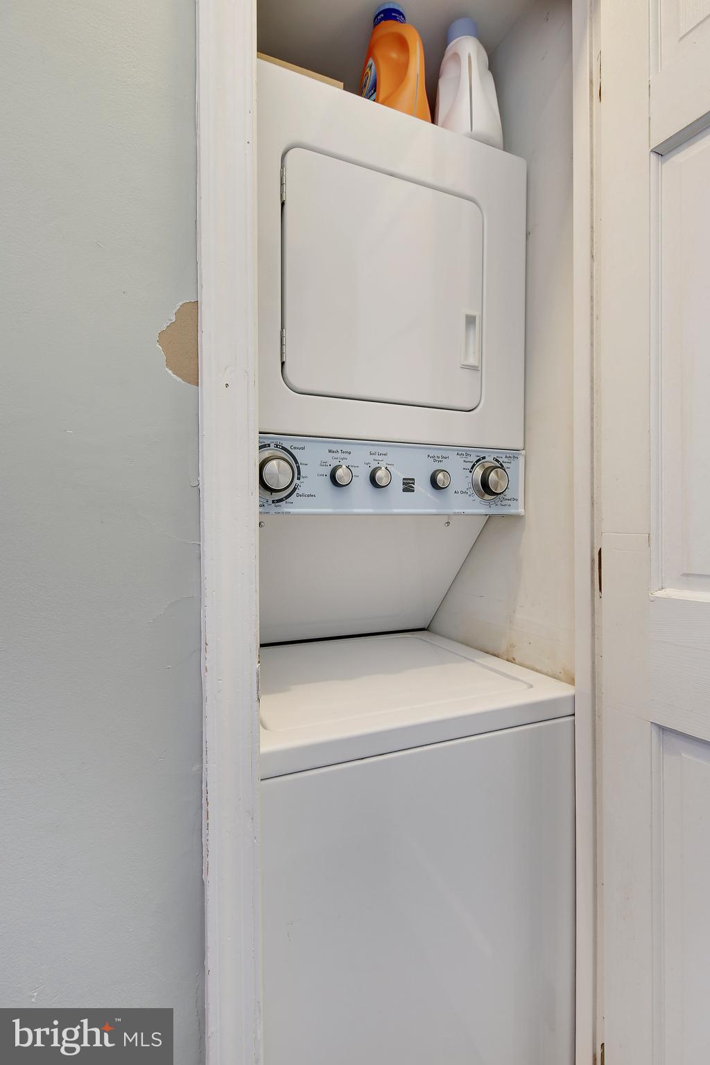 1816 T Street Northwest, Unit 4 Washington, DC 20009 - Photo 20 of 25 Free use of W/D !