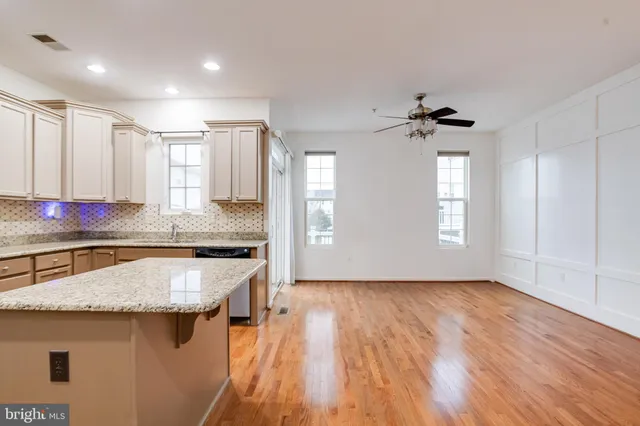 $3,200 | 709 Hidden Oak Lane, Glen Burnie, MD 21060