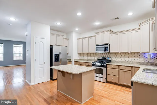 $3,200 | 709 Hidden Oak Lane, Glen Burnie, MD 21060