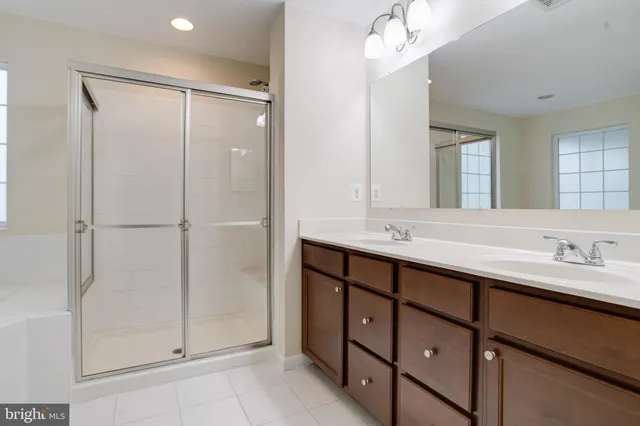 $3,200 | 709 Hidden Oak Lane, Glen Burnie, MD 21060