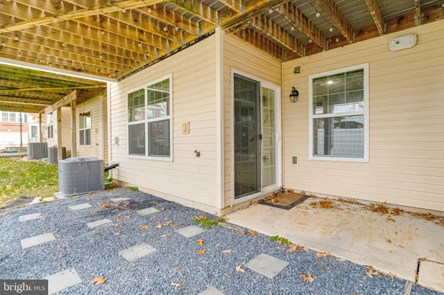 $3,200 | 709 Hidden Oak Lane, Glen Burnie, MD 21060