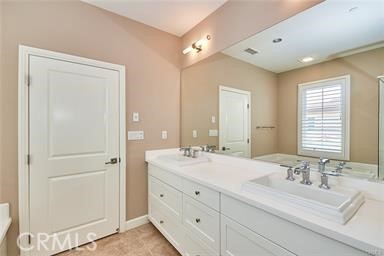 92 Copper Mine Irvine, CA 92602 - Photo 30 of 44