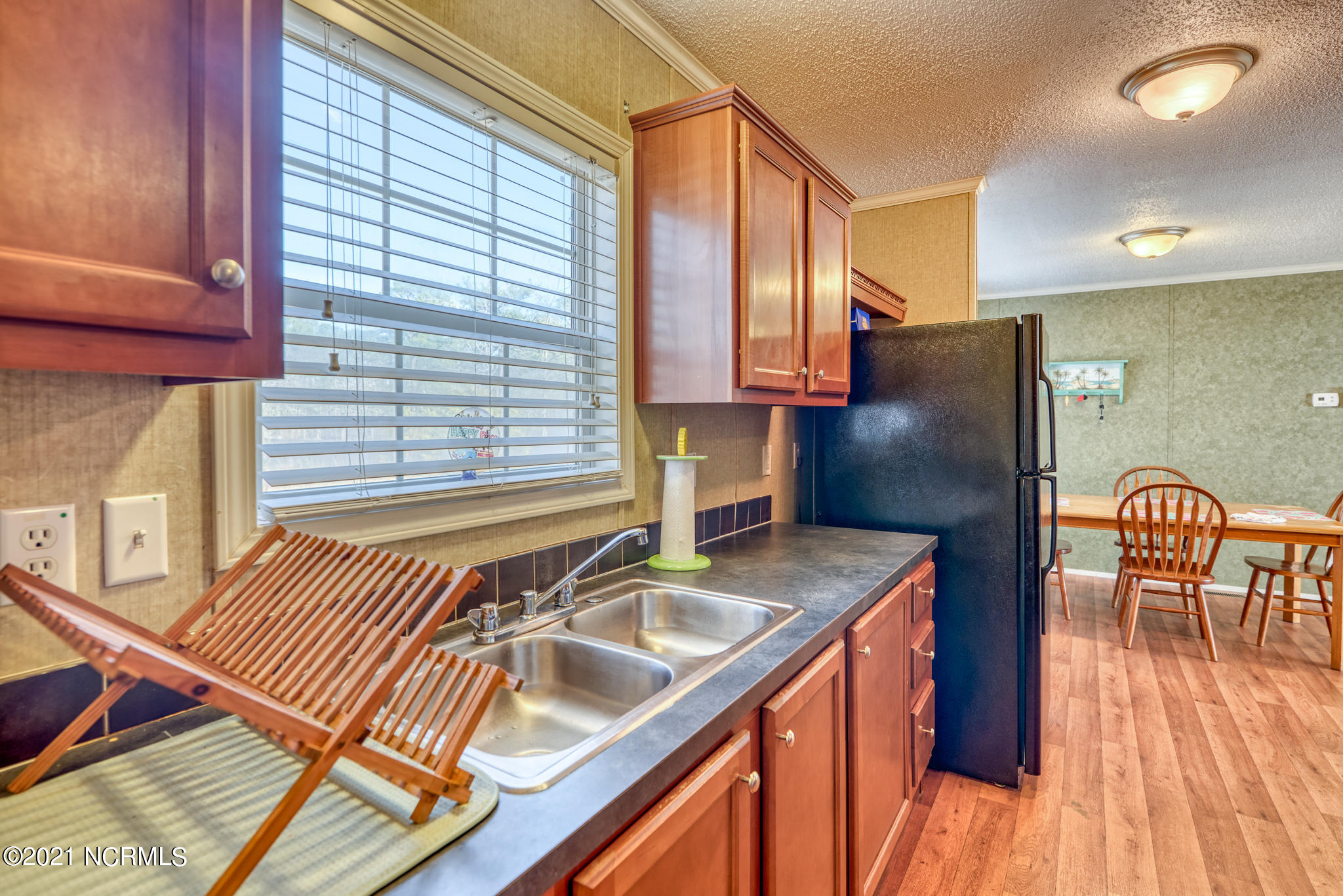 60 Gerainium Road Hampstead, NC 28443 - Photo 14 of 31 Kitchen Sink
