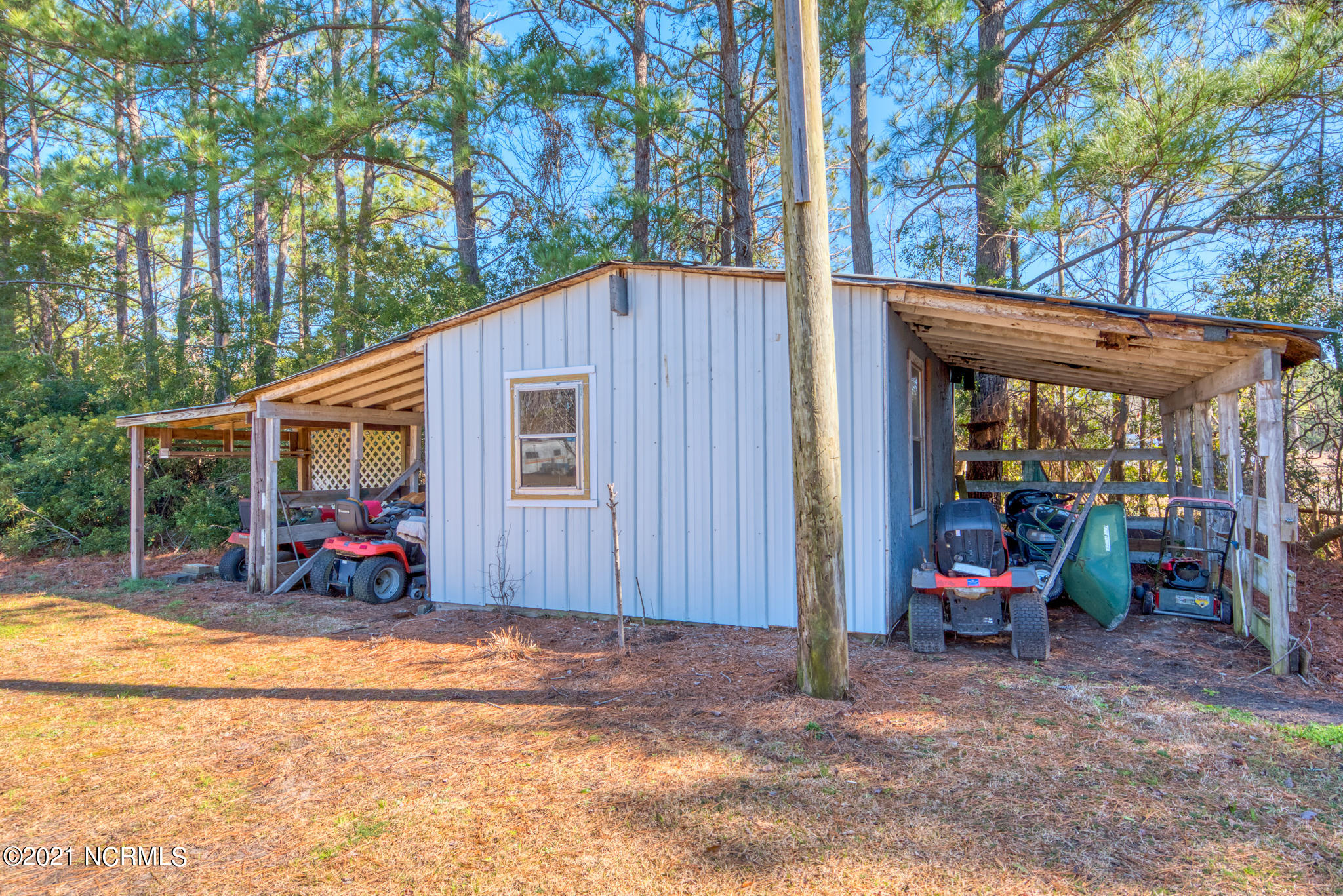 60 Gerainium Road Hampstead, NC 28443 - Photo 31 of 31 Outbuilding