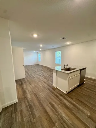 $1,800 | 12355 McCrorey Trails Court, Conroe, TX 77303