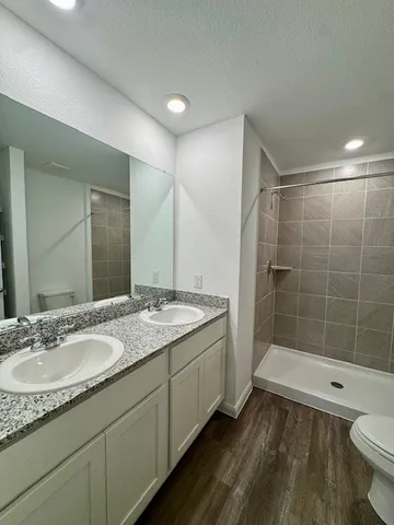 a view of front door and yard