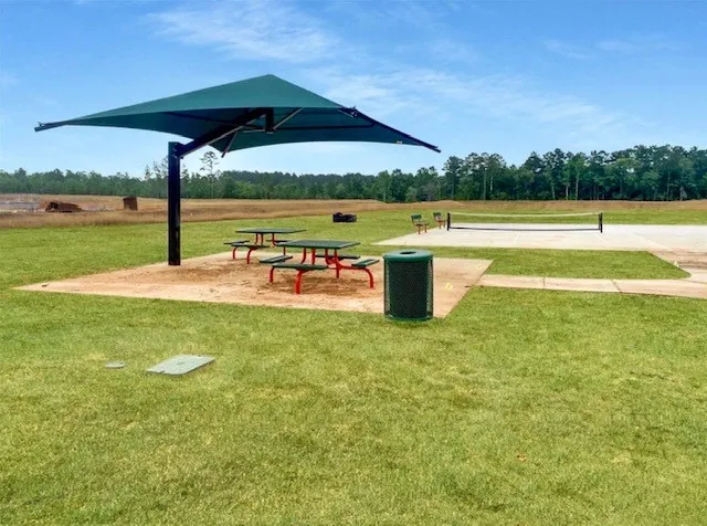 $1,950 | 12355 McCrorey Trails Court, Conroe, TX 77303