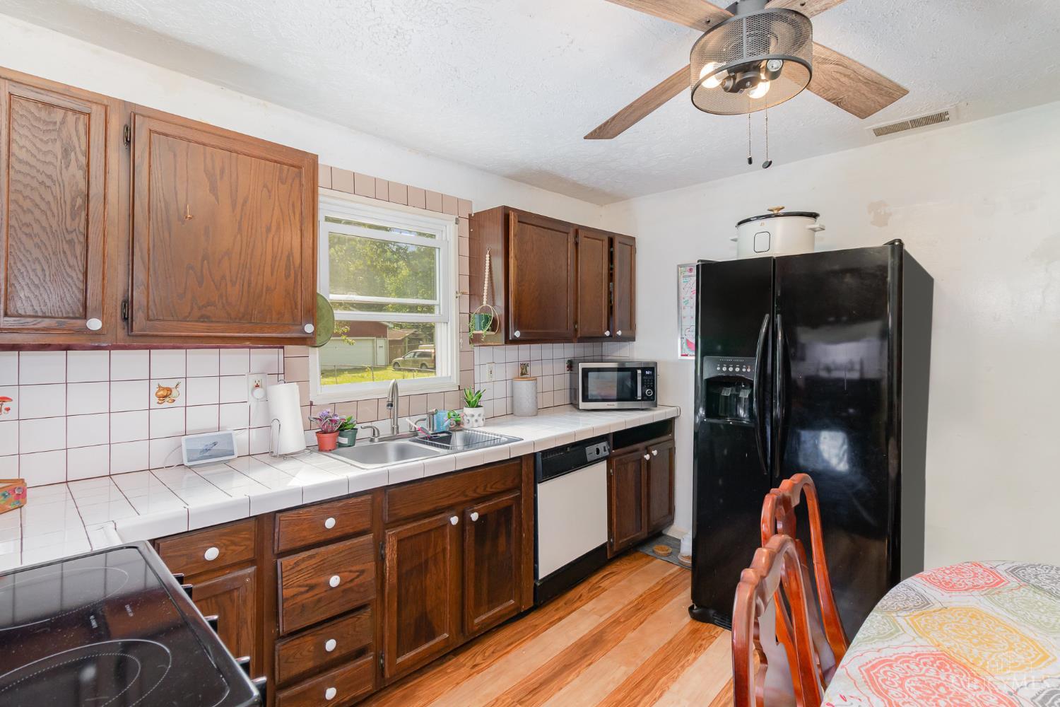 4220 Taylor Road Batavia, OH 45103 - Photo 9 of 16 Gallery Image 9