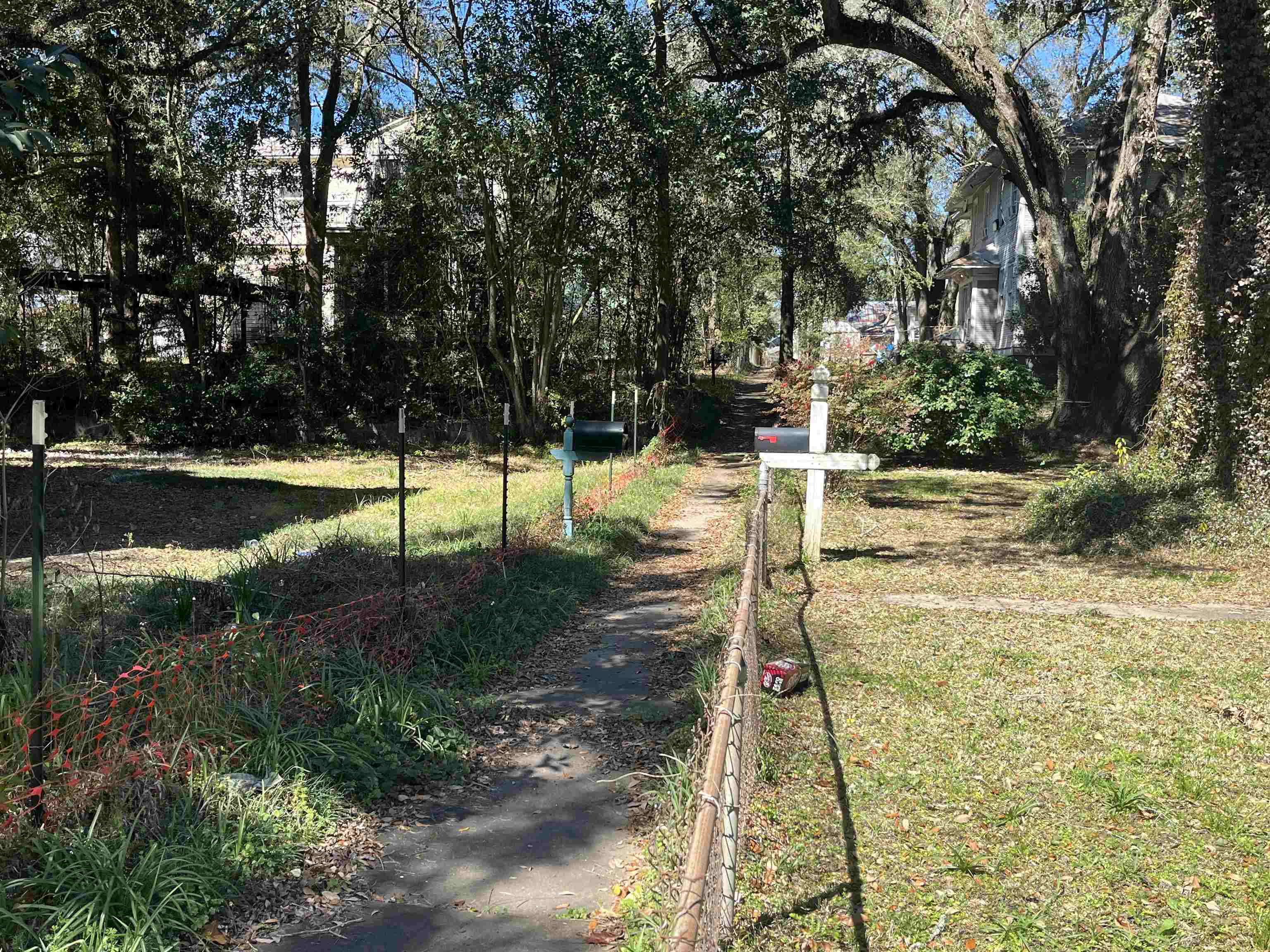 211 4th Street Mobile, AL 36611 - Photo 34 of 34 View of road