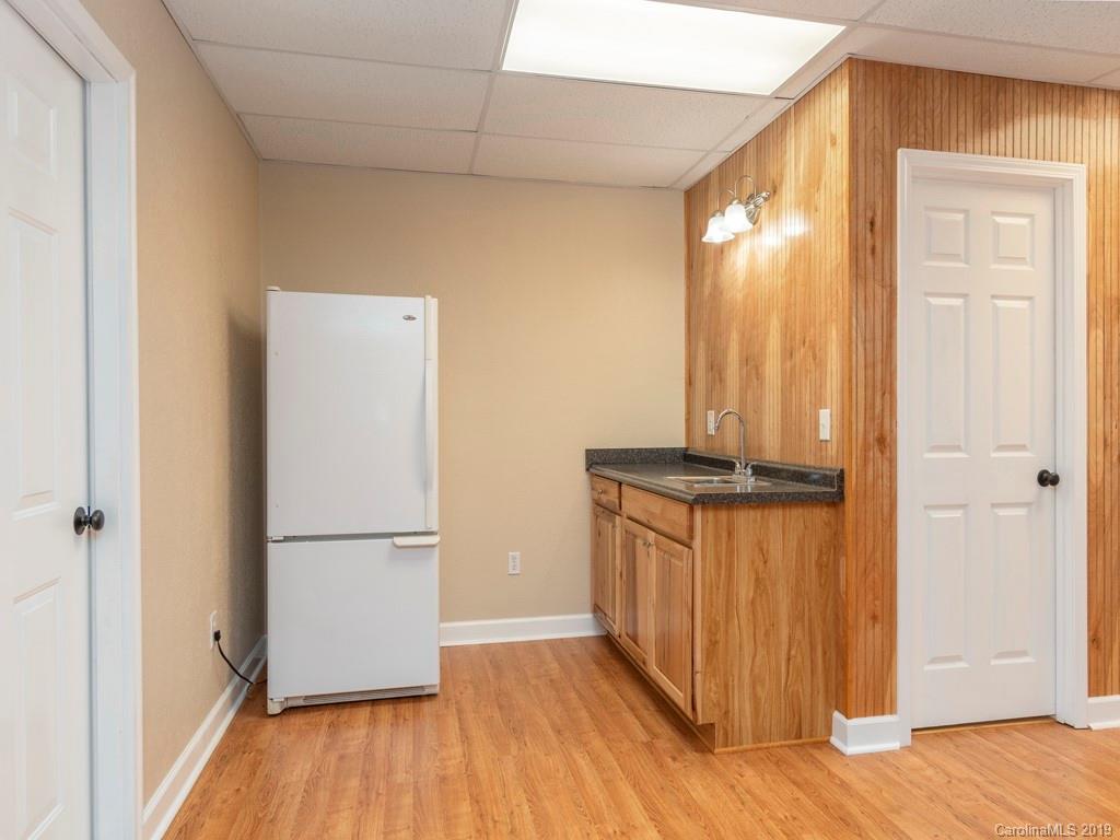 292 Hickory Ridge Road Hot Springs, NC 28743 - Photo 18 of 28 Gallery Image 18
