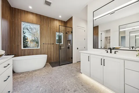 $1,745,000 | 4700 Philco Drive, Austin, TX 78745