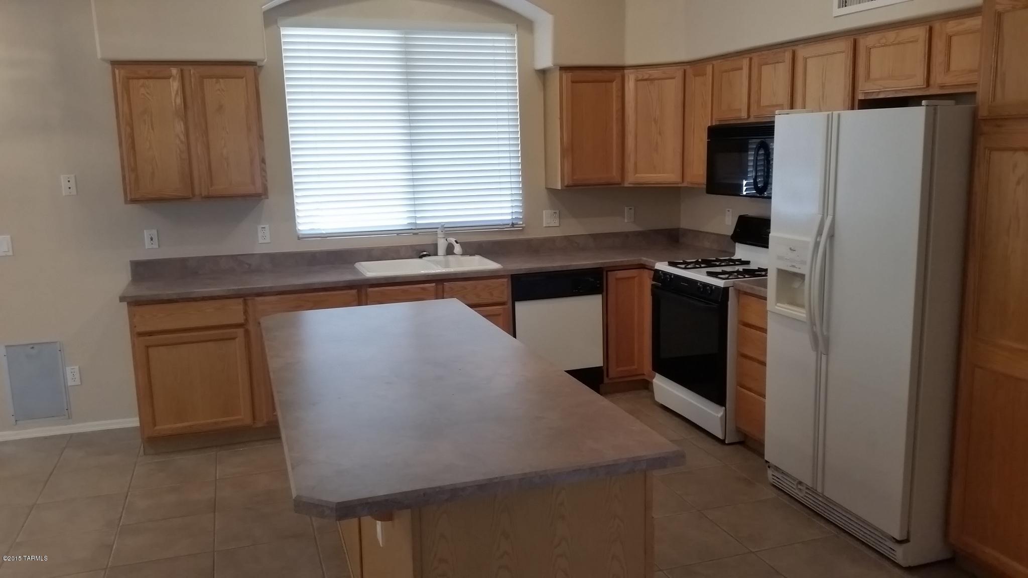 526 West Windowmaker Road Tucson, AZ 85737 - Photo 7 of 21